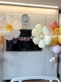 Welcome Baby ลูกโป่งช่อ 9 ลูก 4 ช่อ , ฟอยล์ดอกเดซี พาสเทล 1 ชิ้น , ฟอยล์ดอกเดซี่ ขาว 1 ชิ้น , พร้อมตกแต่ง สามารถเปลี่ยนสีลูกโป่ง/สามารถเพิ่มข้อความได้