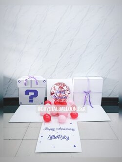 Surprised Box กล่องเซอร์ไพรส์วันครบรอบ Bubble ขนาด 18" ตั้งฐาน พร้อมตกแต่ง สามารถใส่รูปได้ 2 ใบ สามารถเปลี่ยนสีลูกโป่ง/เปลี่ยนสีข้อความได้