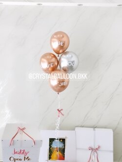 Farewell กล่องเซอร์ไพรส์อำลา พร้อม ลูกโป่ง 4 ลูก พร้อมตกเเต่ง สามารถใส่รูปได้ 2 ใบ สามารถเปลี่ยนสีลูกโป่ง/เปลี่ยนสีข้อความได้