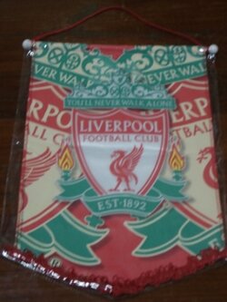 ธงติดกระจก ฟุตบอล สโมสรลิเวอร์พูล - ตราสโมสร LFC ใหม่ / LIVERPOOL Football Club Pennant - LFC Logo NEW