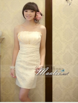 พร้อมเช่า ชุดราตรีสั้น เกาะอก สีครีม Champagne จับจีบหน้าอก กระโปรงลูกไม้