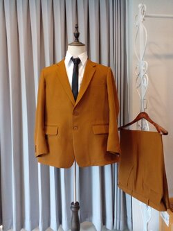 พร้อมเช่า ชุดสูทชาย สีน้ำตาล รุ่นใหญ่พลัสไซส์ 2 กระดุม