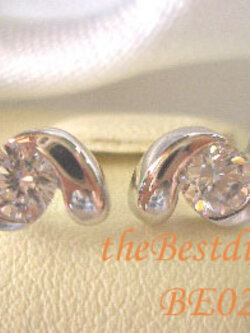 +++ต่างหูClassic เรียบๆ ดูดี ไม่ล้าสมัย ใส่ได้ทั้งแนวนอน และ แนวตั้งคะ รหัส BE024RD+++