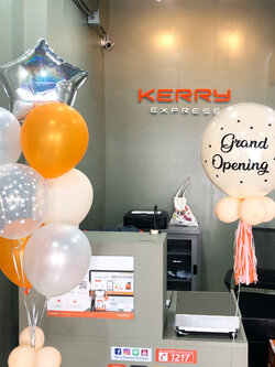 ลูกโป่ง Grand Opening แบบ Mini ลูกโป่งยาง ขนาด 24" พร้อมตกแต่ง ช่อลูกโป่งฟอยล์ดาว 1 ช่อ,ลูกโป่งใส ลายดาว สามารถเปลี่ยนสีลูกโป่ง/เปลี่ยนข้อความ/เปลี่ยนขนาดได้