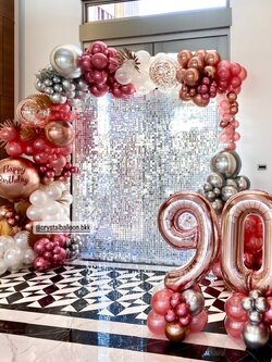 Organic Backdrop วันเกิด ฉากวิบวับ สีเงิน ขนาด 2.4x2.4 เมตร Theme สีโรสโกล พร้อม ป้ายตัวอักษร Happy Birthday ป้ายไฟ,ฟอยล์ตัวเลข ขนาด 40" ตั้งฐาน 2 ชิ้น พร้อมตกแต่ง สามารถเปลี่ยนสีลูกโป่ง/เปลี่ยนข้อความ/เปลี่ยนสี-ฟอยล์ตัวเลขได้
