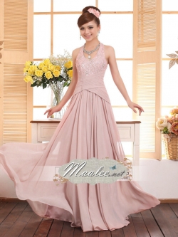 พร้อมเช่า ชุดราตรียาว คล้องคอ สีชมพู Nude pink แต่งลูกไม้ช่วงอก