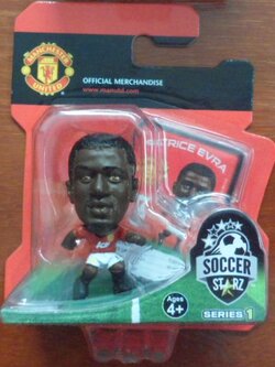 ตุ๊กตาโมเดลนักฟุตบอล ป.เอฟร่า สโมสรแมนเชสเตอร์ ยูไนเต็ด ซอคเกอร์สตาร์ซ - SOC026 (2014) ใหม่ / P.EVRA MANCHESTER UNITED Football Club SoccerStarz Football Figure - SOC026 (2014) NEW