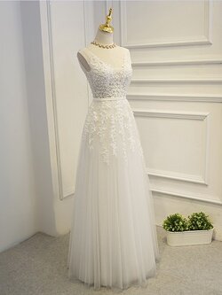 พร้อมเช่า ชุดแต่งงาน พรีเวดดิ้ง มินิมอล สีขาว แขนกุด (เชือกผูกหลัง)