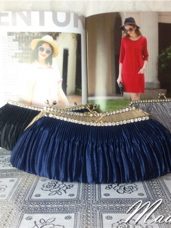 พร้อมส่ง Evening Clutch กระเป๋าออกงาน ผ้าซาตินอัดพลีท แต่งคริสตัลหรู พร้อมสายโซ่สะพาย สั้น/ยาว (เลือกแบบด้านล่าง)