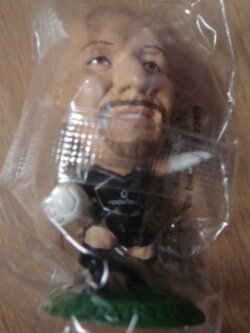 ตุ๊กตาโมเดลนักฟุตบอล ฟ.บาร์กเตซ สโมสรแมนเชสเตอร์ ยูไนเต็ด โครินเธียน ไมโครสตาร์ - Series 2/2001 Green Base - MC26X ใหม่ / F.BARTHEZ MANCHESTER UNITED Football Club Corinthian MicroStars Football Figure - Series 2/2001 Green Base - MC26X NEW