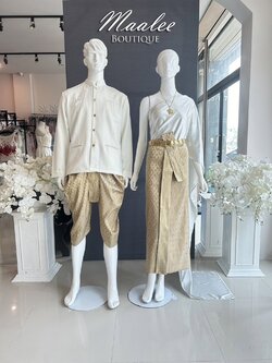 เช่า ชุดไทย ชุดเพื่อนเจ้าสาว ชุดไทยผ้าถุงสีเทาชาทอง สไบสีเทาเงิน