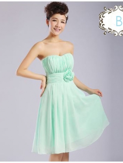 พร้อมเช่า ชุดราตรีสั้น ชุดเพื่อนเจ้าสาว สีเขียวอ่อน Green-001B