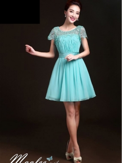 พร้อมเช่า ชุดราตรีสั้น ลูกไม้ กระโปรงผ้าชีฟอง อกจับจีบ เรียบหรู สีฟ้า (ซิปหลัง)