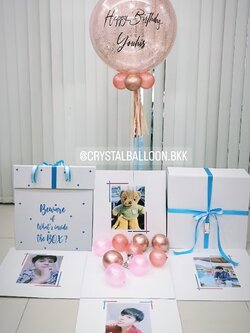 Happy Birthday Surprise Box กล่องเซอร์ไพรส์วันเกิด Bubble ขนาด 24" สีโรสโกล พร้อมตกแต่ง สามารถใส่รูปได้ 4 ใบ สามารถเปลี่ยนสีลูกโป่ง/เปลี่ยนข้อความได้