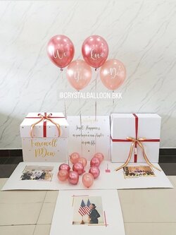 Farewell Surprised Box กล่องเซอร์ไพรส์อำลา ลูกโป่ง 4 ลูก พร้อมตกแต่ง สามารถใส่รูปได้ 3 ใบ สามารถเปลี่ยนสีลูกโป่ง/เปลี่ยนข้อความได้