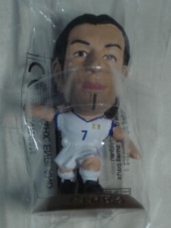 ตุ๊กตาโมเดลนักฟุตบอล ร.ปิแรส ทีมชาติฝรั่งเศส โครินเธียน ไมโครสตาร์ - Membership 2004 Gold Base - MC2669 ใหม่ / R.PIRES FRANCE National Football Team Corinthian MicroStars Football Figure - Membership 2004 Gold Base - MC2669 NEW