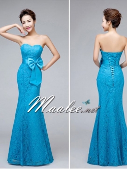 พร้อมเช่า ชุดราตรียาว เกาะอก ลูกไม้สีฟ้าเข้ม ทรงหางปลา คอเว้าหัวใจ Sweet Heart