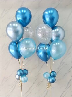 ลูกโป่ง แสดงความยินดี ช่อลูกโป่งสีโครเมี่ยม ช่อ 5 ลูก 2 ช่อ ธีมสีฟ้า พร้อมตกแต่ง ลูกโป่งใส ใส่ กลิตเตอร์ สามารถเปลี่ยนสีลูกโป่งได้