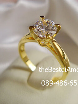 BR957+++แหวนเพชรเม็ดเดี่ยวขนาด 1 กะรัต+++ขนาด และรูปแบบยอดนิยม ยกชูขึ้น ดูทันสมัย เหมือนของจริงม๊าก เพชรวิบๆปิ๊งๆใส่แทนแหวนแต่งงานสบายๆ ไม่มีล้าสมัย