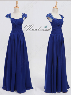 พร้อมเช่า ชุดราตรียาว สีน้ำเงิน จับเดรปอกรูปหัวใจ ไหล่แต่งดอกไม้ 3 มิติสวยหวาน