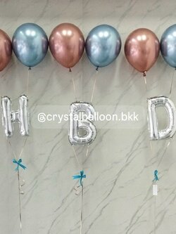 ลูกโป่งฟอยล์ตัวอักษร เป่าลอย 3 ตัวอักษร สีเงิน ลูกโป่งสีโรสโกลด์โครเมี่ยม/ฟ้าอ่อนโครเมี่ยม, พร้อมตกแต่ง สามารถเปลี่ยนสีลูกโป่ง/เปลี่ยนข้อความได้