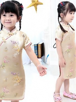 พร้อมส่ง กี่เพ้า / สั้น เด็ก สีทอง ลายดอกบ๊วย Cherry Blossom ผ้าไหมจีน กุ๊นขอบ ตัดเย็บอย่างดี (ไหล่10 อก21 ยาว20)