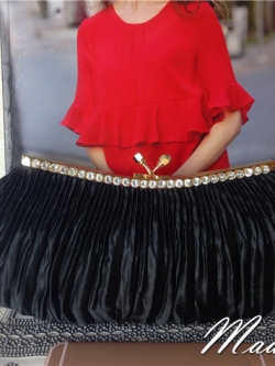 พร้อมส่ง Evening Clutch กระเป๋าออกงาน สีดำ ผ้าซาตินอัดพลีท แต่งคริสตัลหรู พร้อมสายโซ่สะพาย สั้น/ยาว