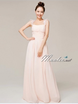 พร้อมเช่า ชุดราตรียาว สีครีม จับเดรปอกรูปหัวใจ ไหล่แต่งดอกไม้ 3 มิติสวยหวาน