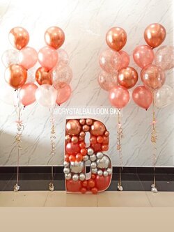 ลูกโป่ง เปิดงาน แท่นตัวอักษร ขนาด 90 ซม. พร้อมตกแต่ง ช่อลูกโป่ง 7 ลูก 4 ช่อ,ลูกโป่งใส ใส่กลิตเตอร์ สามารถเปลี่ยนสีลูกโป่ง/เปลี่ยนสี-แท่นตัวอักษรได้