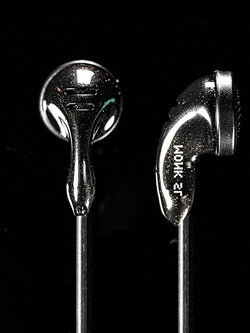 VE Monk SL Plus หูฟังเอียบัดระดับเทพ สานต่อตำนานของซีรีส์ Monk ด้วยความชัดเจนที่ดียิ่งขึ้น ประกันศูนย์ไทย