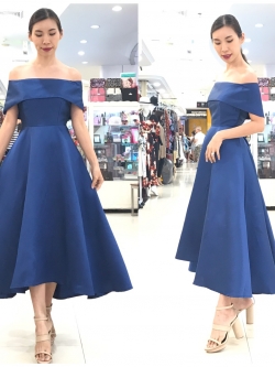 ชุดเพื่อนเจ้าสาว ชุดราตรีสั้น Iris - Off-shoulder top & Tea-length skirt