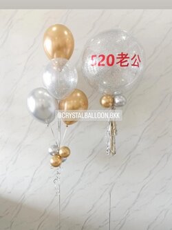 ลูกโป่ง วันเกิด Bubble ขนาด 24" กลิตเตอร์สีเงิน 1 ลูก พร้อม ช่อลูกโป่งสีโครเมี่ยม ช่อ 5 ลูก 1 ช่อ Theme สีเงินโครเมี่ยม-ทองโครเมี่ยม พร้อมตกแต่ง สามารถเปลี่ยนสีลูกโป่ง/เปลี่ยนข้อความ/เปลี่ยนขนาดได้