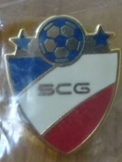 เข็มกลัด ฟุตบอล ทีมชาติเซอร์เบีย แอนด์ มอนเตเนโกร - ตราสัญลักษณ์ FSSCG ใหม่ / SERBIA AND MONTENEGRO National Football Team Pin - FSSCG Logo NEW