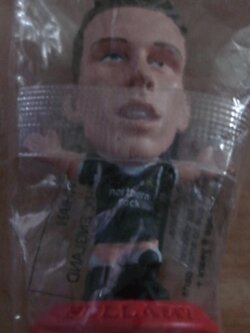 ตุ๊กตาโมเดลนักฟุตบอล ค.เบลลามี่ สโมสรนิวคาสเซิล ยูไนเต็ด โครินเธียน ไมโครสตาร์ - Series 8/2004 Red Base - MC2007 ใหม่ / C.BELLAMY NEWCASTLE UNITED Football Club Corinthian MicroStars Football Figure - Series 8/2004 Red Base - MC2007 NEW