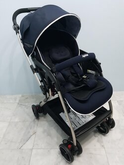 Aprica Optia สีน้ำเงิน