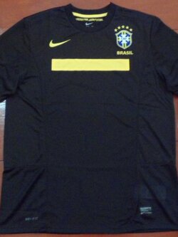 เสื้อฟุตบอล ทีมชาติบราซิล ชุดเยือน ชุดลุยศึกโคปา อเมริกา 2011 ใหม่ L-Size / BRAZIL Football Shirt Away Kit Copa America 2011 Jersey NEW L-Size
