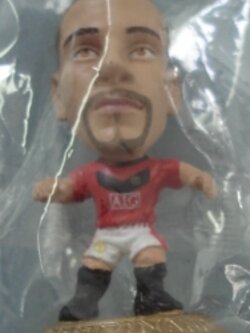 ตุ๊กตาโมเดลนักฟุตบอล ร.เฟอร์ดินานด์ สโมสรแมนเชสเตอร์ ยูไนเต็ด โครินเธียน ไมโครสตาร์ - WorldStars Series 19/2010 Gold Base - MC12692 ใหม่ / R.FERDINAND MANCHESTER UNITED Football Club Corinthian MicroStars Football Figure - WorldStars Series 19/2010 Gold B