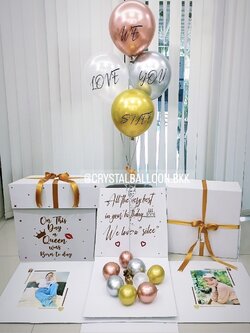 Happy Birthday Surprise Box กล่องเซอร์ไพรส์วันเกิด ช่อลูกโป่งโครเมี่ยม 5 ลูก พร้อมตกแต่ง สามารถใส่รูปได้ 2 ใบ สามารถเปลี่ยนสีลูกโป่ง/เปลี่ยนข้อความได้