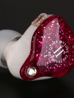 ขายหูฟัง TFZ Mylove II หูฟังอินเอียร์มอนิเตอร์ ถอดสายได้ 2pin ลาย Limited