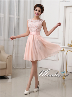 พร้อมเช่า ชุดราตรีสั้น สีชมพู แขนกุด ลูกไม้ฉลุ กระโปรงผ้าชีฟอง