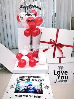 Happy Birthday Surprise Box กล่องเซอร์ไพรส์วันเกิด Bubble USA ขนาด 24" Theme สีแดง พร้อมตกแต่ง สามารถใส่รูปได้ 4 ใบ สามารถเปลี่ยนสีลูกโป่ง/เปลี่ยนข้อความได้
