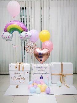 Happy Birthday Surprise Box กล่องเซอร์ไพรส์วันเกิด พร้อมตกแต่ง ฟอยล์สายรุ้งใหญ่ 1 ชิ้น,ลูกโป่งใส ใส่ Confetti,สามารถใส่รูปได้ 2 ใบ สามารถเปลี่ยนสีลูกโป่ง/เปลี่ยนข้อความ/เปลี่ยนสี-ฟอยล์ตกแต่งได้