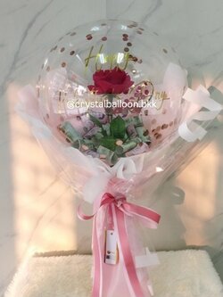 Flower Balloon ดอกกุหลาบสีแดงประดิษฐ์ 1 ดอก Bubble ขนาด 18" ช่อสีชมพู ใส่คอนเฟตติ สามารถใส่เงิน 30 ใบ พร้อมตกแต่ง สามารถเปลี่ยนข้อความ/เปลี่ยนสีได้