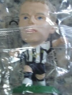 ตุ๊กตาโมเดลนักฟุตบอล ด.ดัฟฟ์ สโมสรนิวคาสเซิล ยูไนเต็ด โครินเธียน ไมโครสตาร์ - Series 15/2006 Green Base - MC9706 ใหม่ / D.DUFF NEWCASTLE UNITED Football Club Corinthian MicroStars Football Figure - Series 15/2006 Green Base - MC9706 NEW