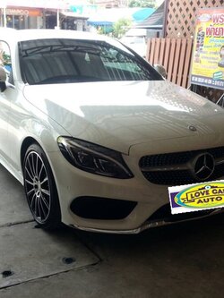 สั่งตัดพรมในรถยนต์เข้ารูป Benz C200 W205 Coupe ไวนิลสีครีม