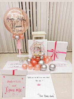 Happy Birthday Surprise Box กล่องเซอร์ไพรส์วันเกิดสายเปย์ Bubble ตั้งฐาน สามารถใส่เงินได้ พร้อมตกแต่ง Bubble ขนาด 24" สีชมพู สามารถใส่รูปได้ 2 ใบ สามารถเปลี่ยนสีลูกโป่ง/เปลี่ยนข้อความได้