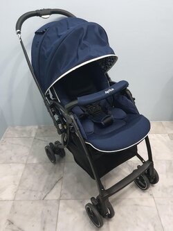 Aprica Luxuna Sofa Cushion สีน้ำเงิน