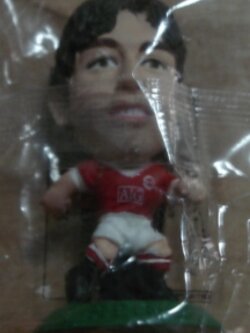 ตุ๊กตาโมเดลนักฟุตบอล ก.ไฮน์เซ่ สโมสรแมนเชสเตอร์ ยูไนเต็ด โครินเธียน ไมโครสตาร์ - Series 15/2006 Green Base - MC9298 ใหม่ / G.HEINZE MANCHESTER UNITED Football Club Corinthian MicroStars Football Figure - Series 15/2006 Green Base - MC9298 NEW