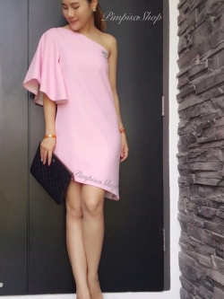 พร้อมส่ง ชุดออกงาน แบบเรียบหรู ปาดไหล่ สีชมพู ใส่ได้ทั้งงานเช้า งานเย็น
