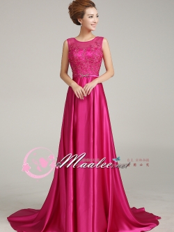 พร้อมเช่า ชุดราตรียาว สีชมพู Hot Pink ปักลูกไม้แต่งเลื่อม ด้านหลังเป็นแบบซีทรู กระโปรงผ้าซาติน ชายยาว